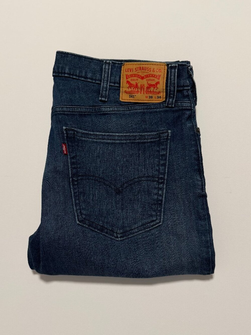 Levi's 541 Jeans Athletic Taper Casual Stretch Blue Denim Men's size 38x34